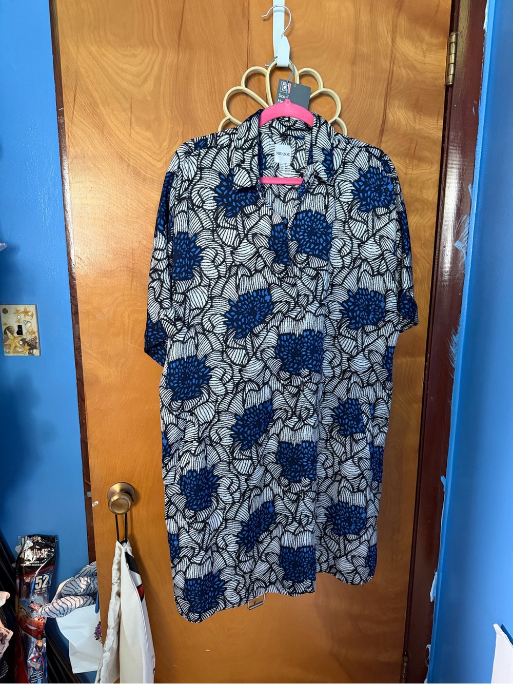NIC+ZOE Blue and White Floral Midi Dress